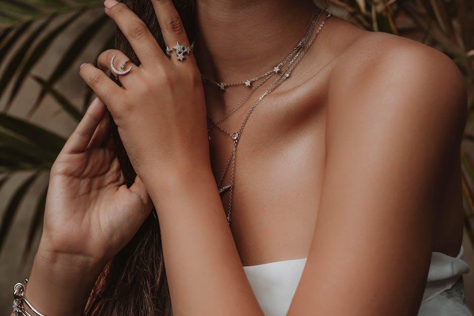 Styling Tips: Balancing Boldness and Elegance in⁣ Layered Looks