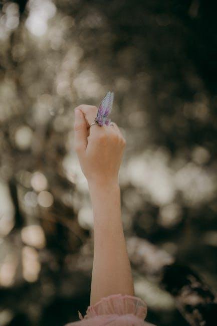 Exploring the Aesthetic Appeal ⁣of Dainty Jewelry